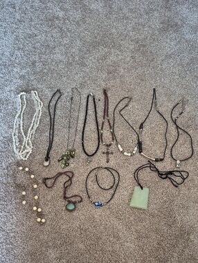 #13 NEW Women's Beaded and Pendant Necklaces